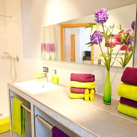 Design-wohnungen By Ulrike Horster *